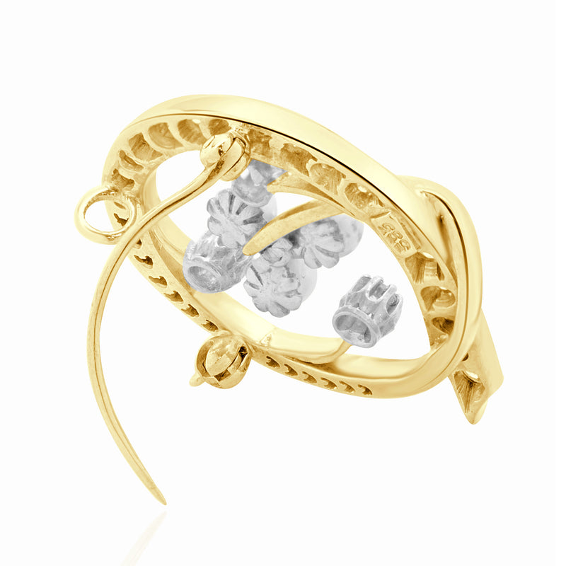 14 Karat Yellow Gold Vintage Pearl and Diamond Circle Swirl Pin