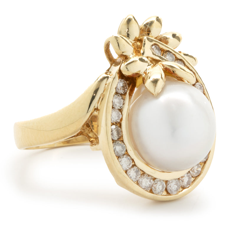 18 Karat Yellow Gold Mabe Pearl and Diamond Cocktail Ring