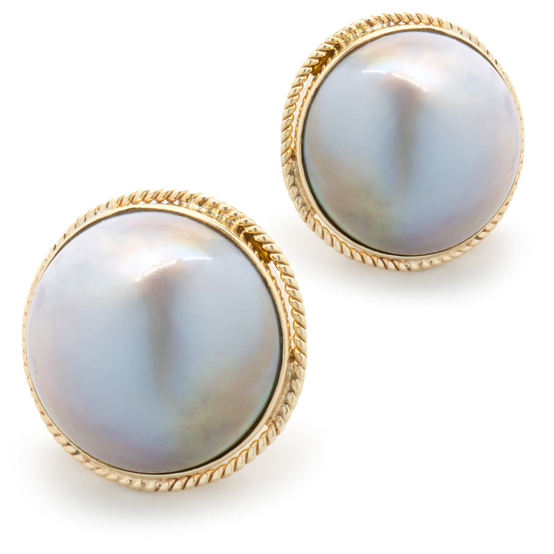 14 Karat Yellow Gold Purple Mabe Pearl Stud Earrings