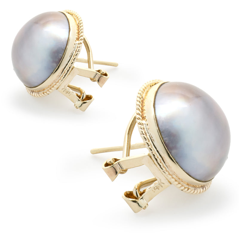 14 Karat Yellow Gold Purple Mabe Pearl Stud Earrings