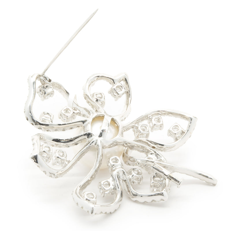 18 Karat White Gold South Sea Pearl and Diamond Flower Pin