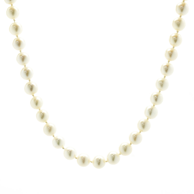Pearl necklace Mikimoto White in Pearl - 39461375
