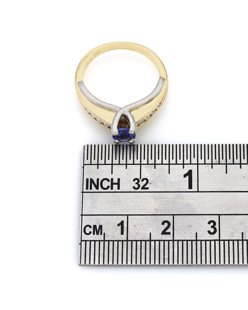Tanzanite and Diamond Ring in 2 Tone Gold