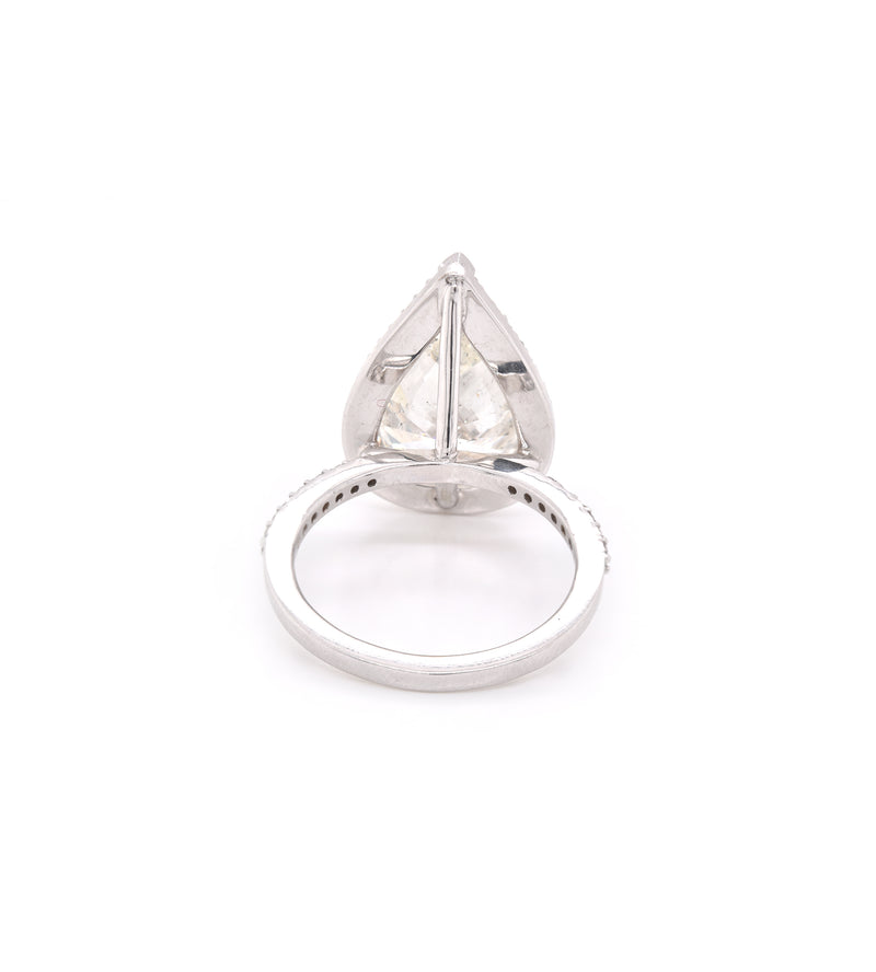 14k White Gold 10.09ct Pear Diamond Engagement Ring