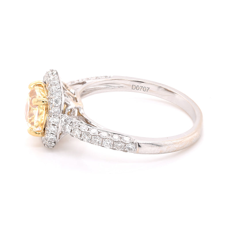 18k White Gold Fancy Yellow Diamond Engagement Ring