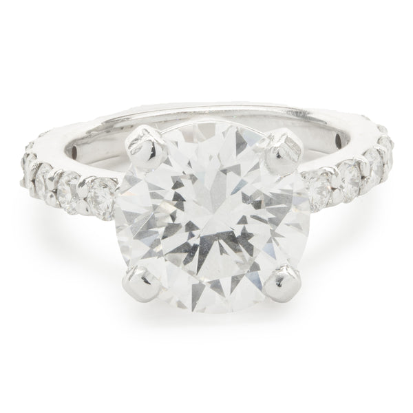 14 Karat White Gold Round Brilliant Cut Diamond Engagement Ring
