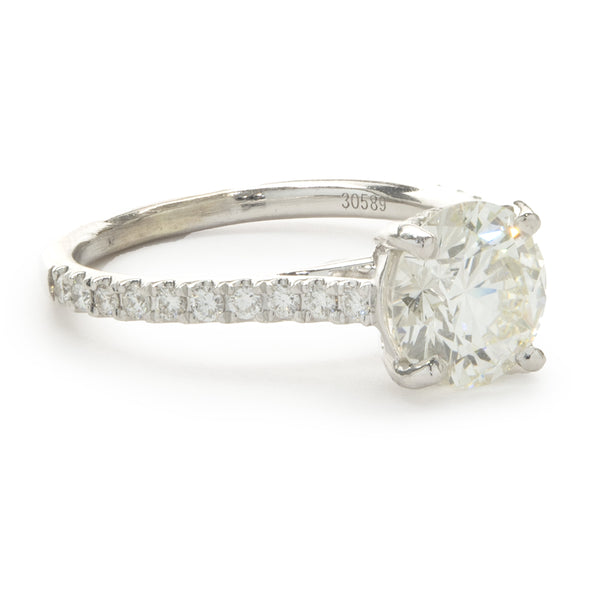 14 Karat White Gold Round Brilliant Cut Diamond Engagement Ring