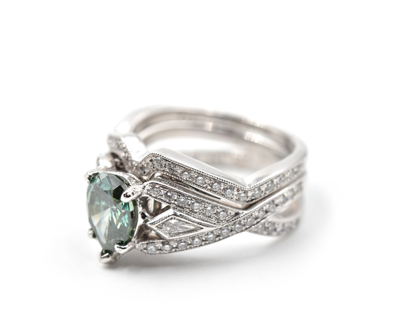 1.01 Carat Enhanced Green Diamond 18k White Gold Simon G Engagement Set