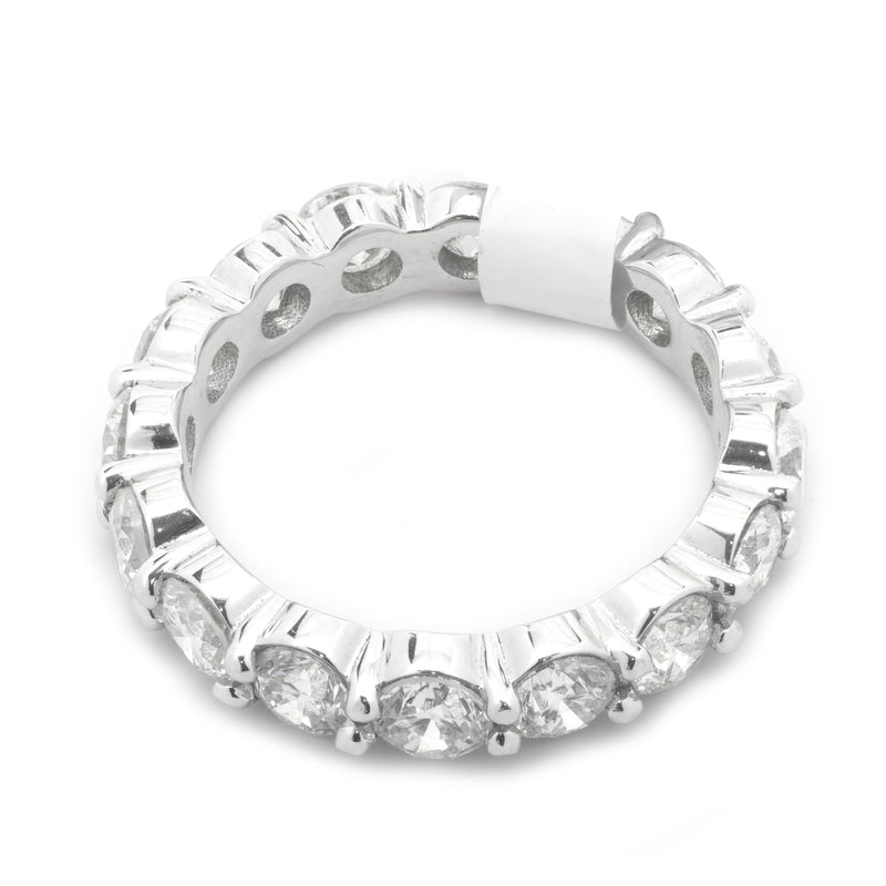 18 Karat White Gold Round Brilliant Diamond Eternity Band