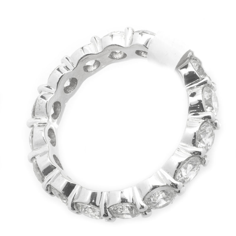 18 Karat White Gold Round Brilliant Diamond Eternity Band