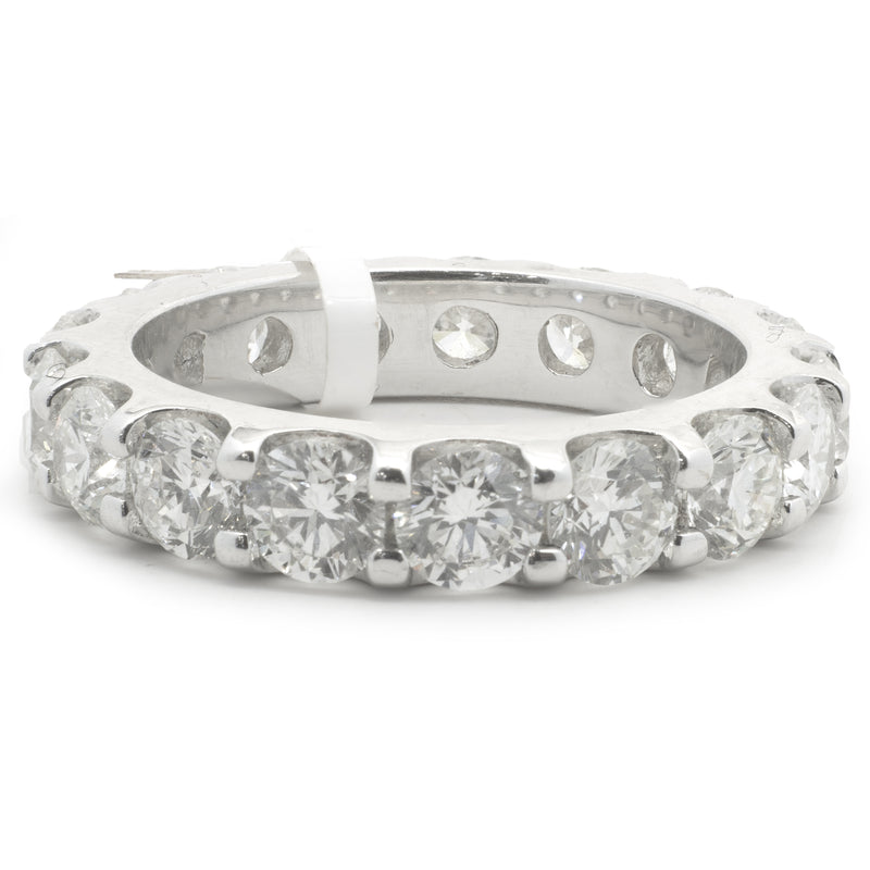 18 Karat White Gold Round Brilliant Cut Diamond Eternity Band