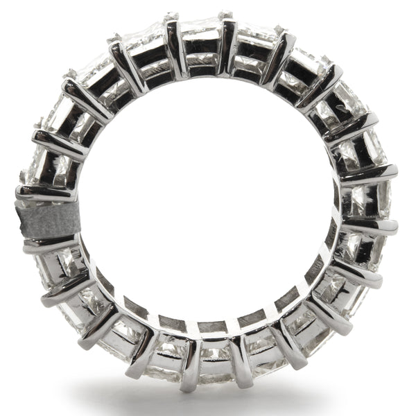 14 Karat White Gold Radiant Cut Diamond Band