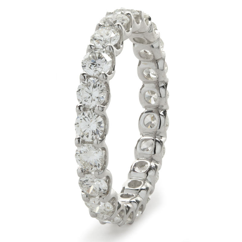 14 Karat White Gold Round Brilliant Cut Diamond Eternity Band
