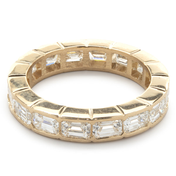 14 Karat Yellow Gold Diamond Band