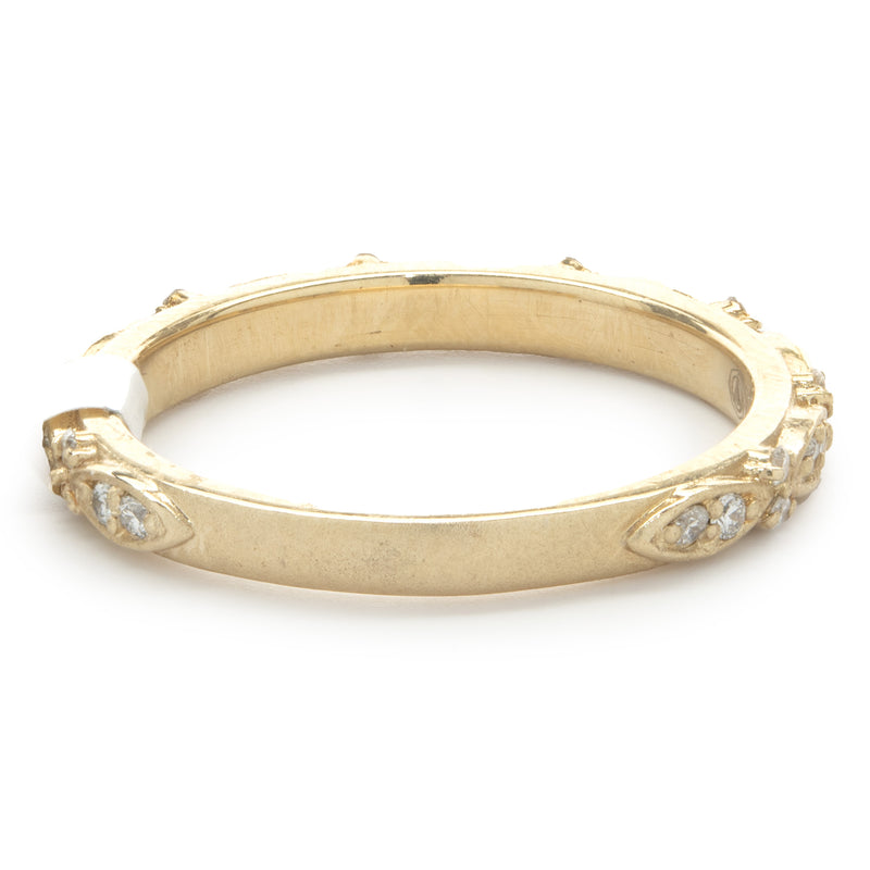 14 Karat Yellow Gold Filigree Diamond Band