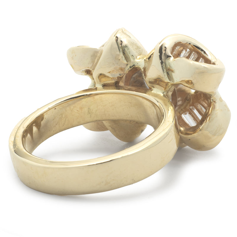 18 Karat Yellow Gold Diamond Bow Ring