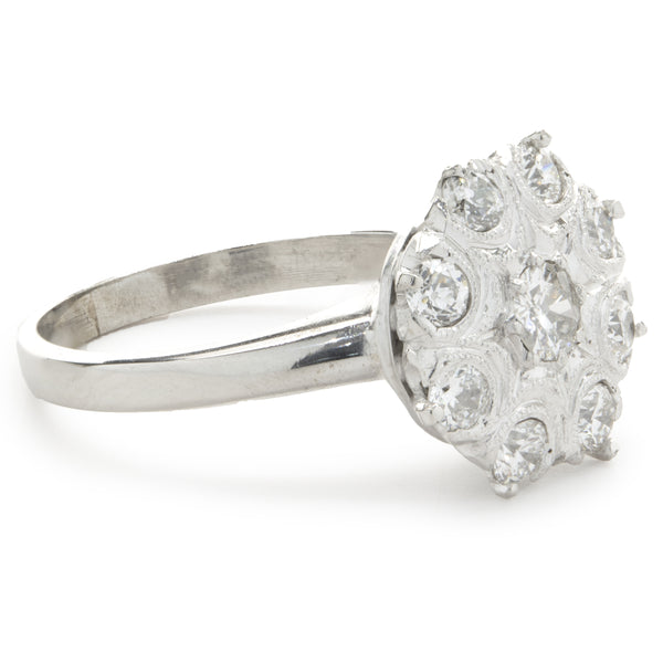 14 Karat White Gold Vintage Art Deco Diamond Cluster Ring
