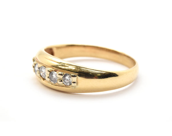 Mens 14 Karat Yellow Gold and 5 Diamond Wedding Band Size 10.5