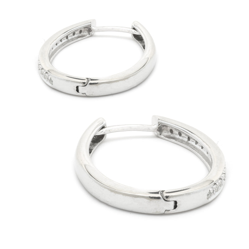 10 Karat White Gold Diamond Oval Hoop Earrings