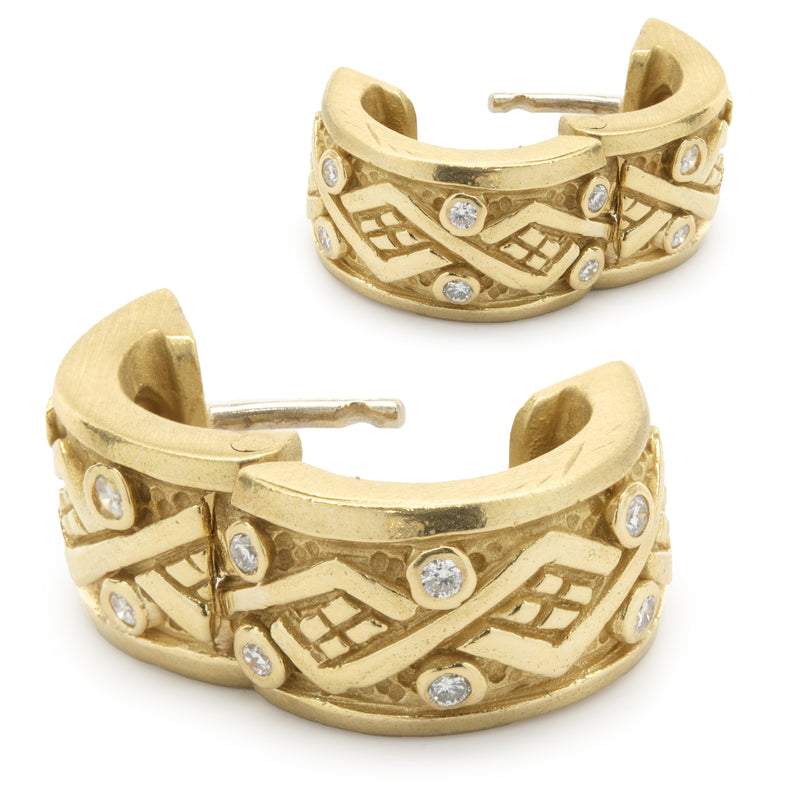 18 Karat Yellow Gold Diamond Scroll Huggie Hoop Earrings