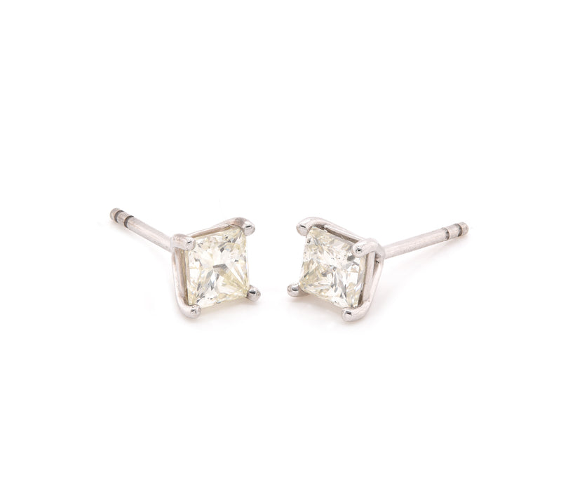 14 Karat White Gold Diamond Stud Earrings