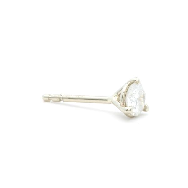 14 Karat White Gold Round Brilliant Diamond Stud Earrings