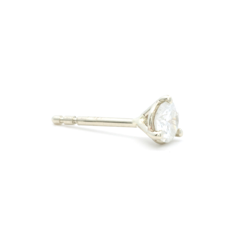 14 Karat White Gold Round Brilliant Diamond Stud Earrings