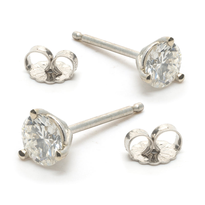 14 Karat White Gold Diamond Stud Earrings