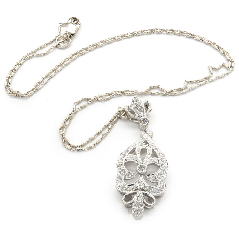 14 Karat White Gold Vintage Art Deco Diamond Necklace