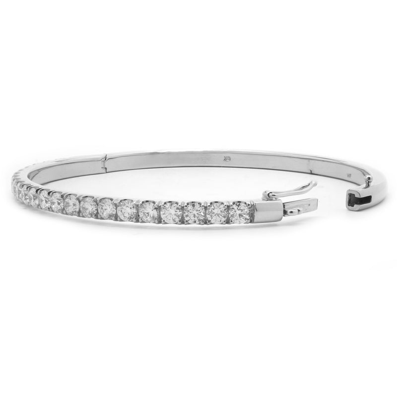 18 Karat White Gold Diamond Bangle Bracelet