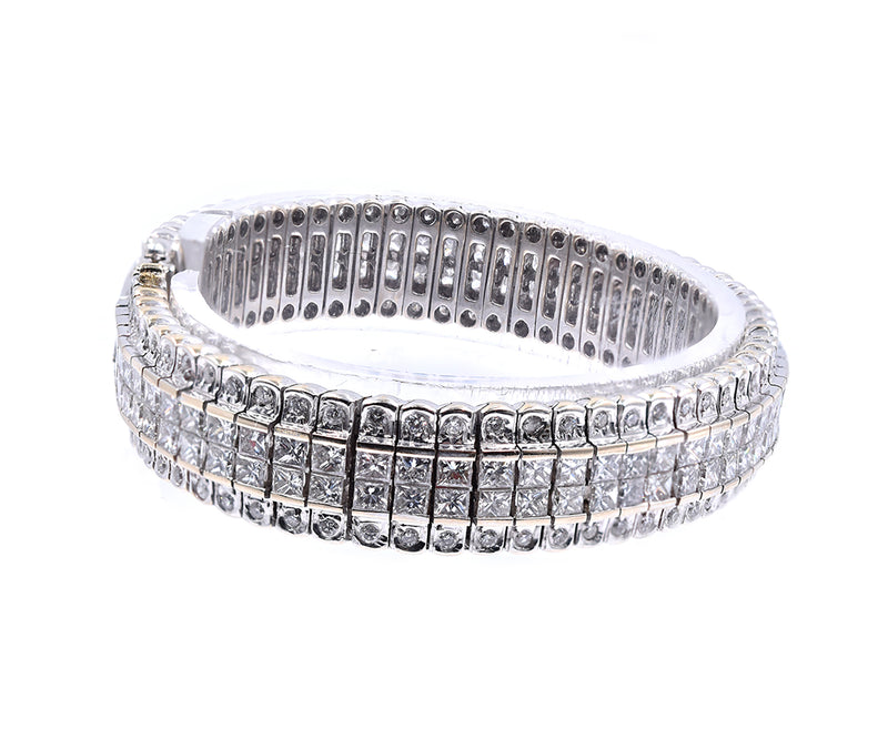 18 Karat White Gold Diamond Bracelet