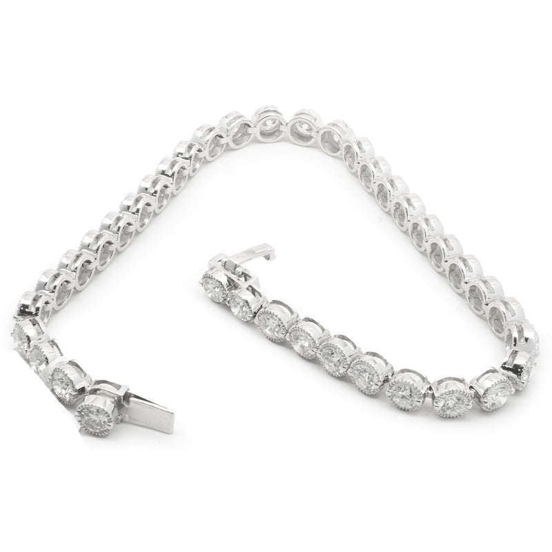 18 Karat White Gold Diamond Tennis Bracelet