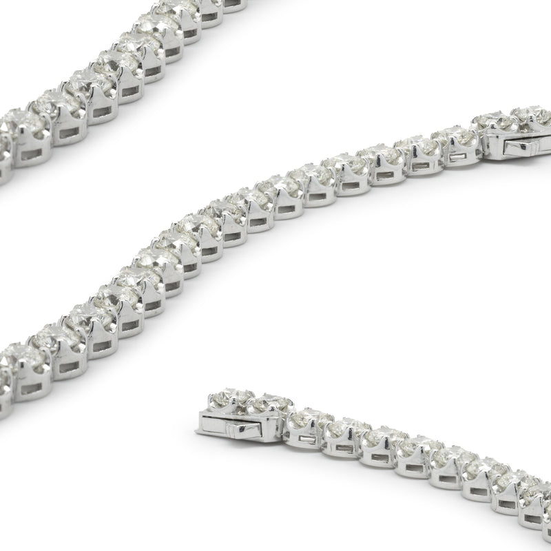 14 Karat White Gold Diamond Tennis Bracelet