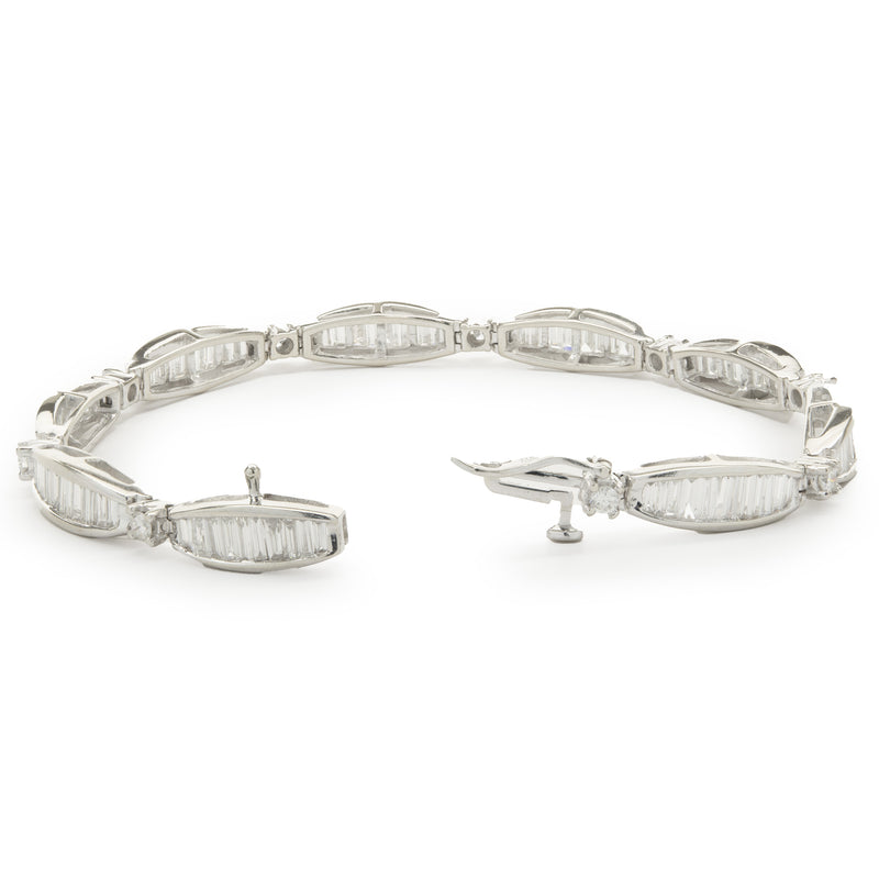 14 Karat White Gold Channel Set Baguette Diamond Link Bracelet