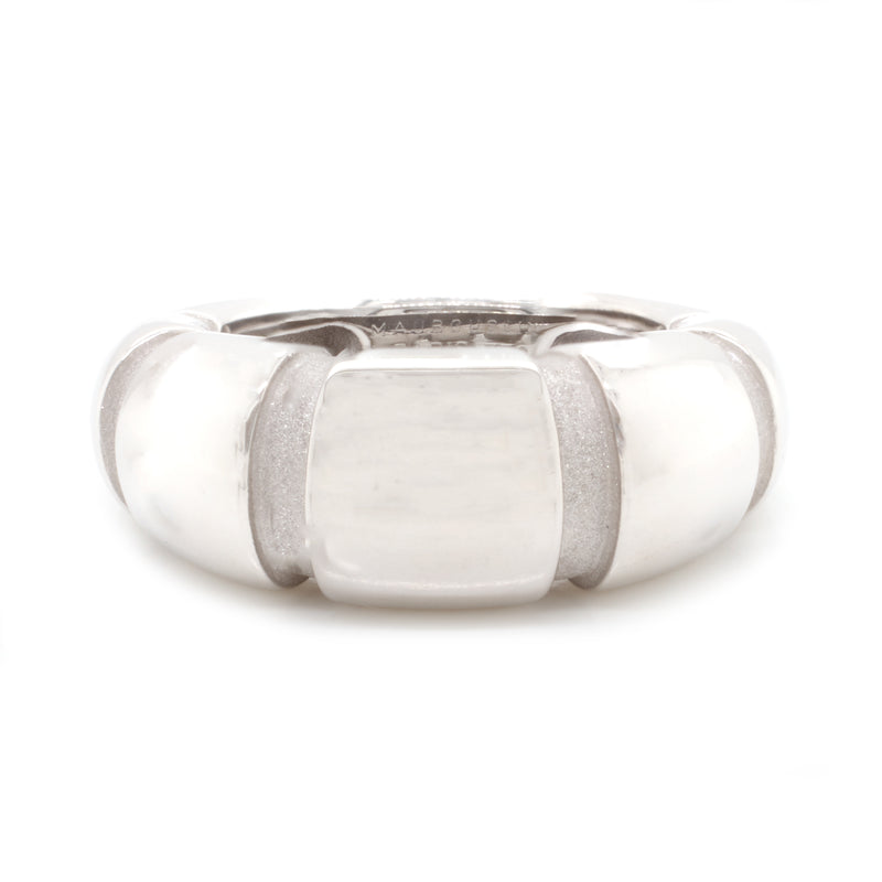 Mauboussin 18 Karat White Gold Ribbed Dome Ring