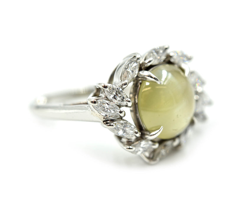 Ladies Cat Eye Chrysoberyl and Marquise Diamond Platinum Fashion Ring