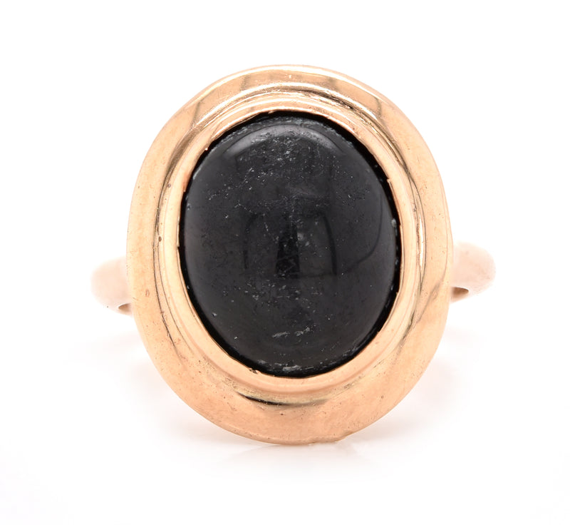 14 Karat Yellow Gold Vintage Black Star Sapphire Ring