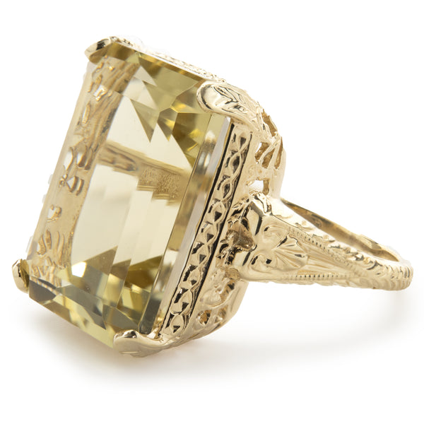 10 Karat Yellow Gold Vintage Lemon Quartz Ring
