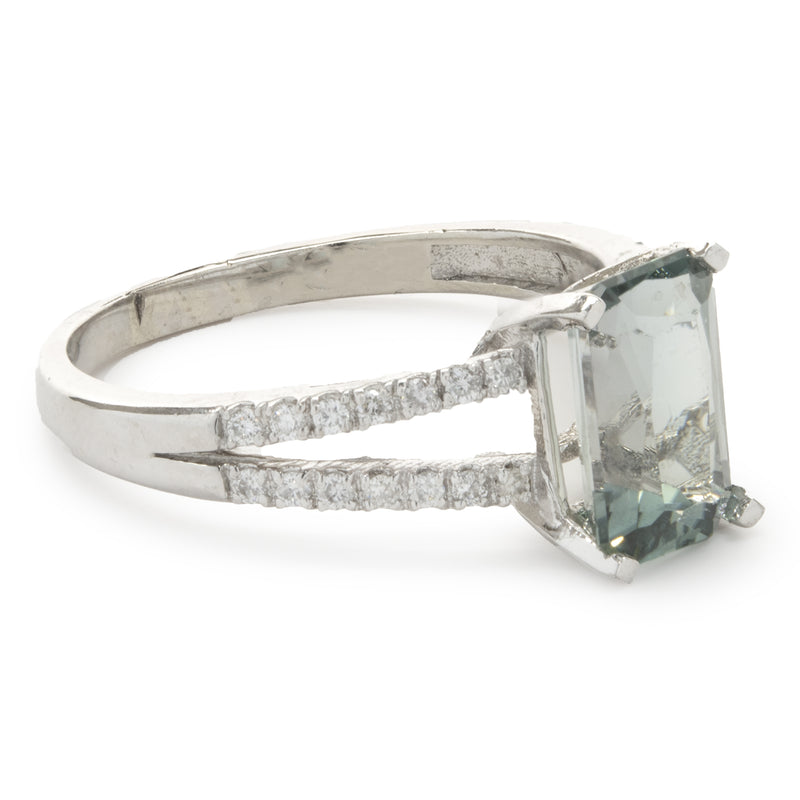 14 Karat White Gold Blue Tourmaline and Diamond Ring