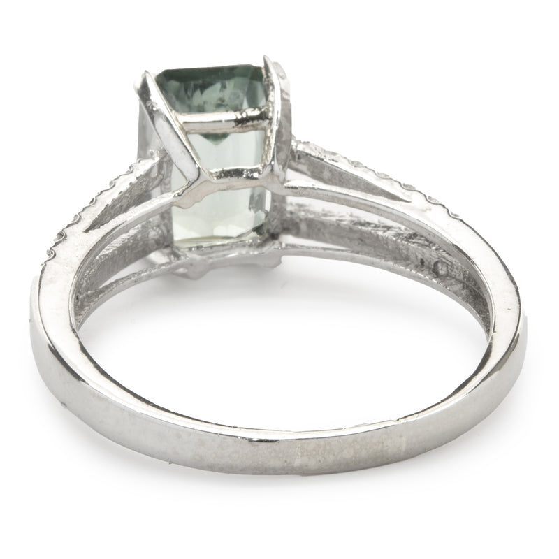 14 Karat White Gold Blue Tourmaline and Diamond Ring