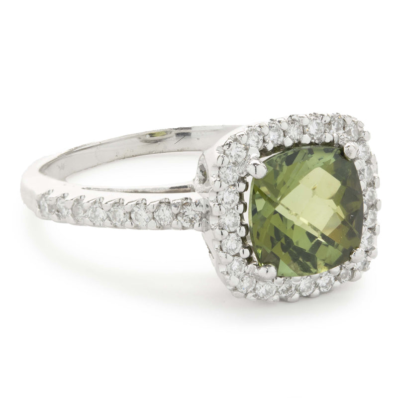 14 Karat White Gold Peridot and Diamond Ring