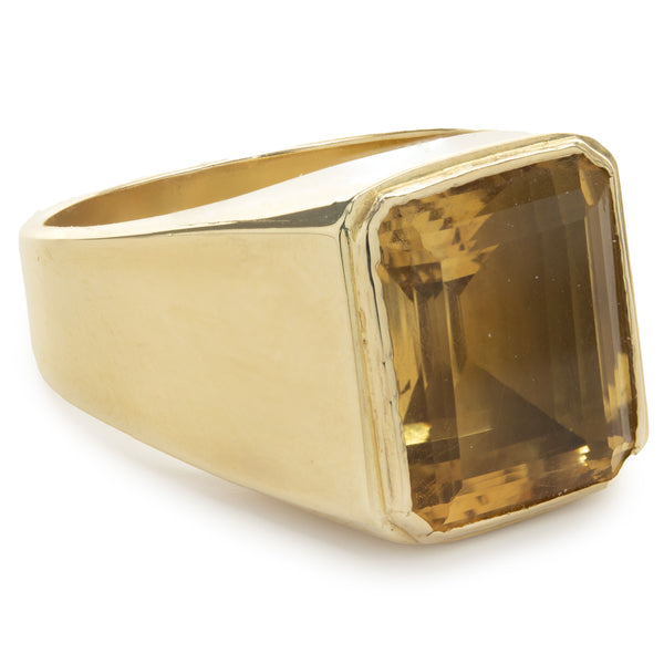 18 Karat Yellow Gold Citrine Ring