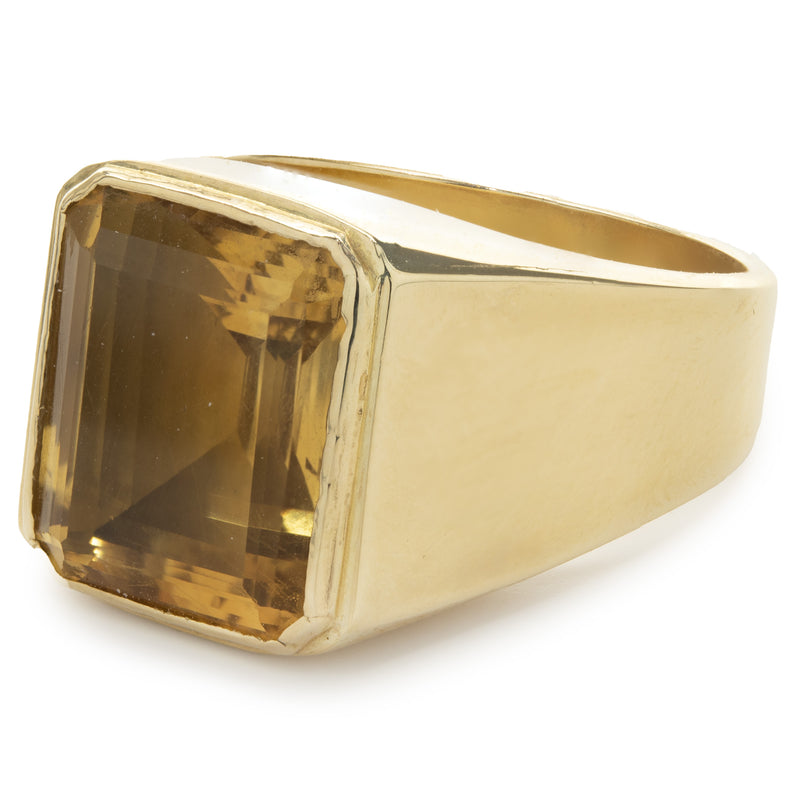 18 Karat Yellow Gold Citrine Ring