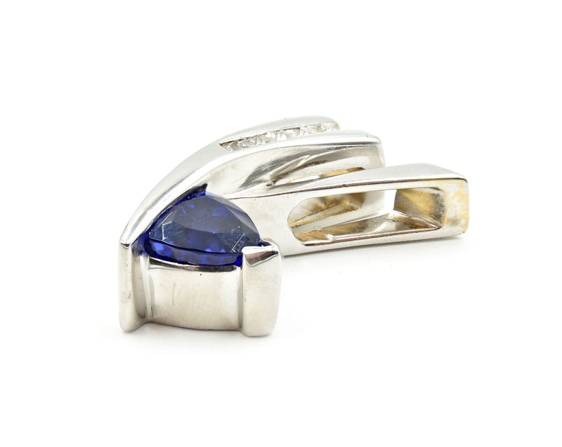 Diamond and 2.50 Carat Tanzanite Pendant 18k White Gold