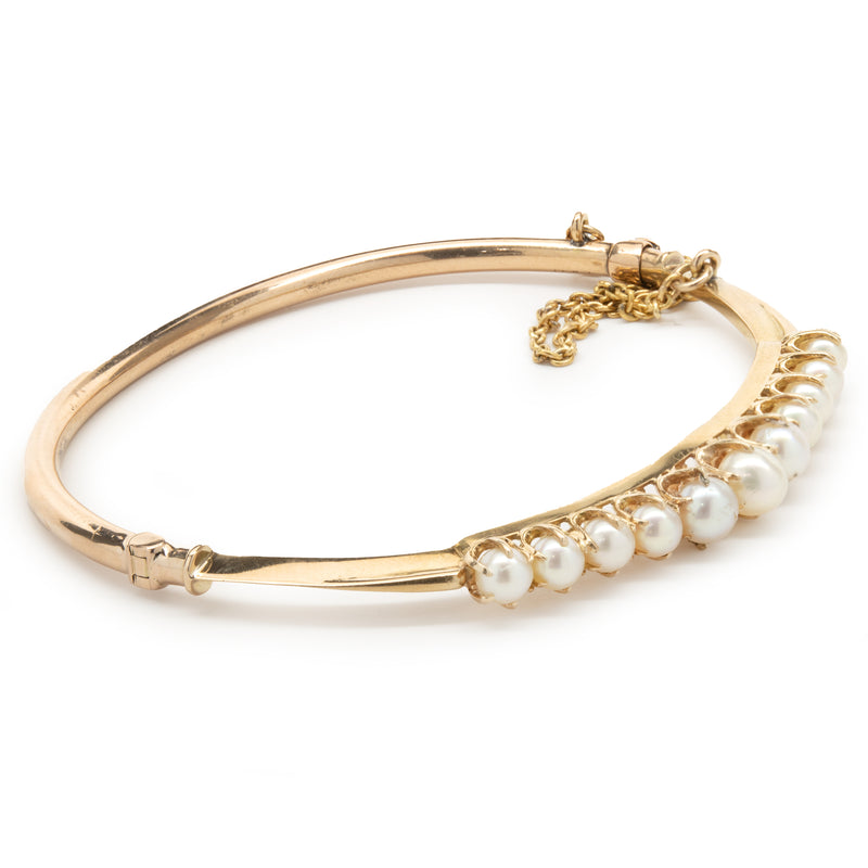 14 Karat Yellow Gold Vintage Pearl Bangle Bracelet
