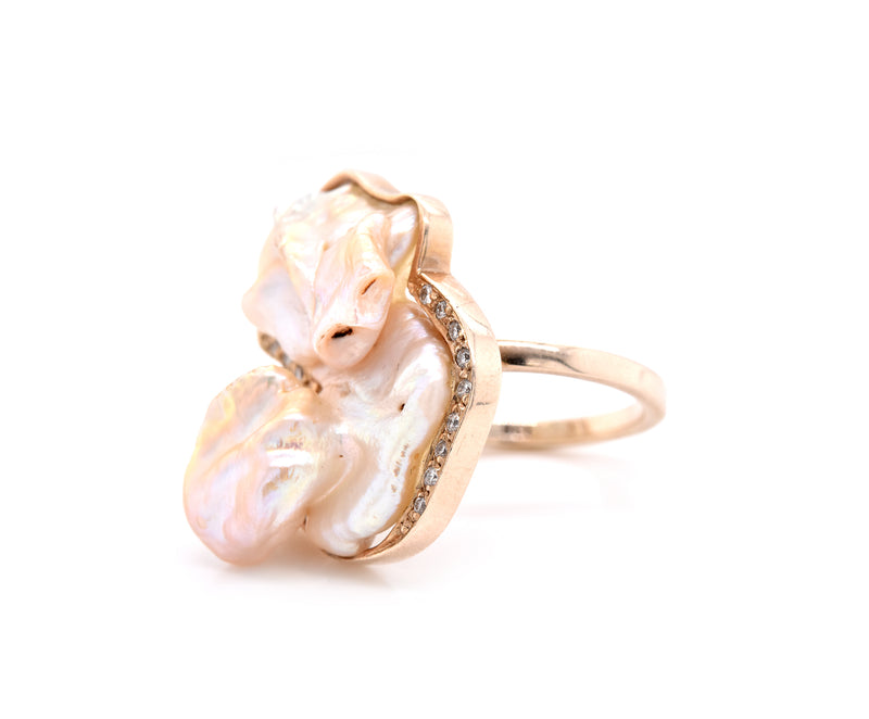 9 Karat Yellow Gold Free Form Mother of Pearl and Diamond Ring