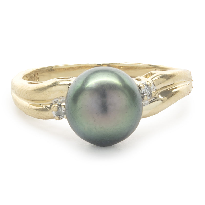 14 Karat Yellow Gold Tahitian Pearl and Diamond Ring