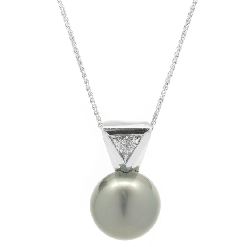 14 Karat White Gold Tahitian Pearl and Diamond Necklace