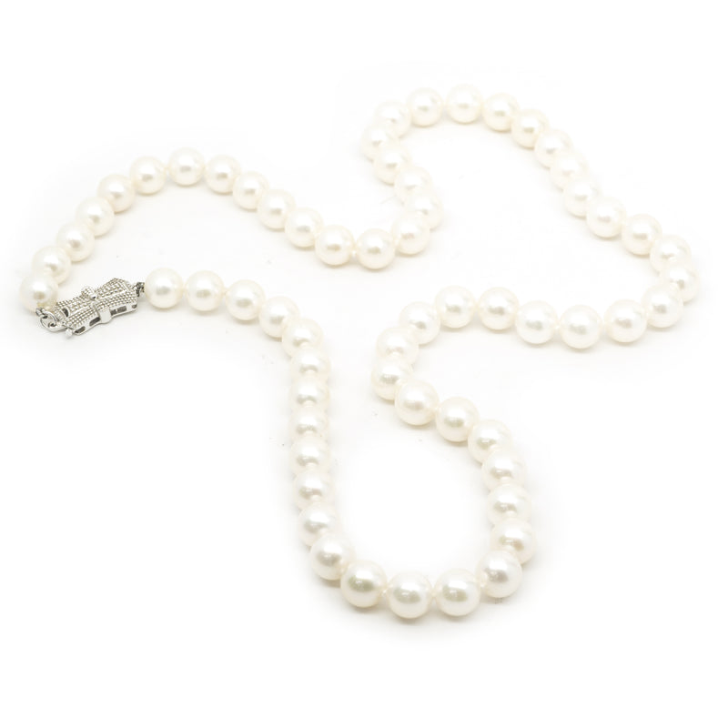 14 Karat White Gold Cultured Fresh Water Pearl Necklace