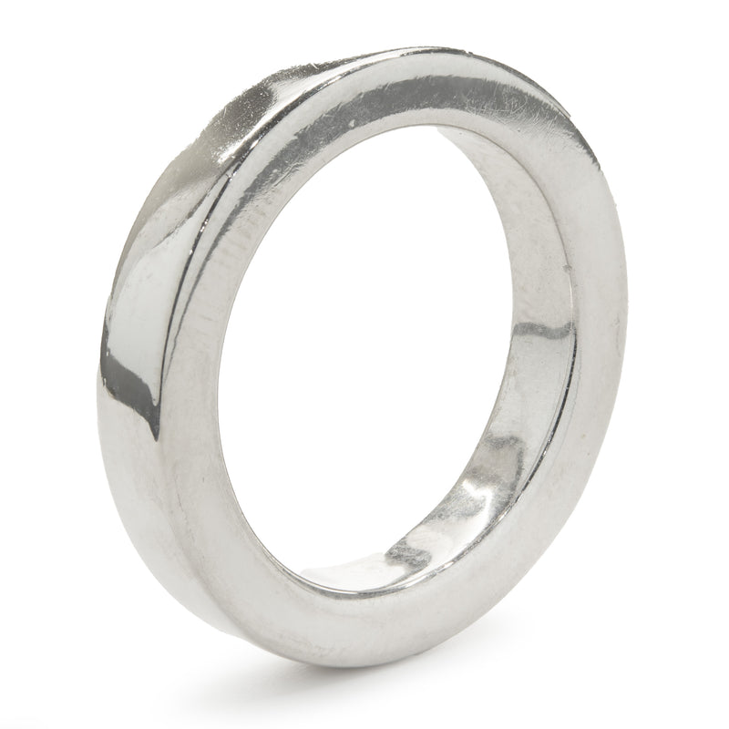 18 Karat White Gold 4MM Square Band